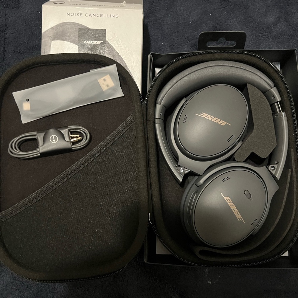 Bose Limited Edition Gray Headphones